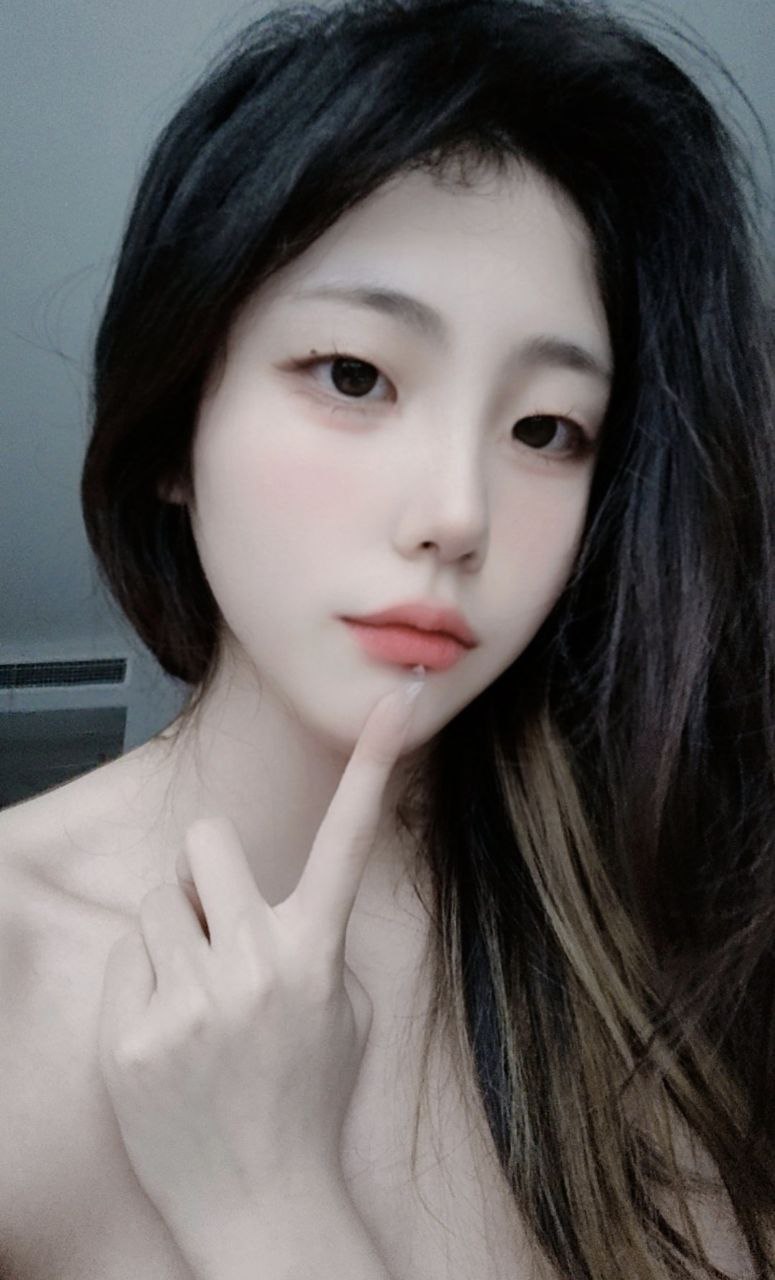 亚洲色女图メイリン モデルコレクション メ_黄 色一...